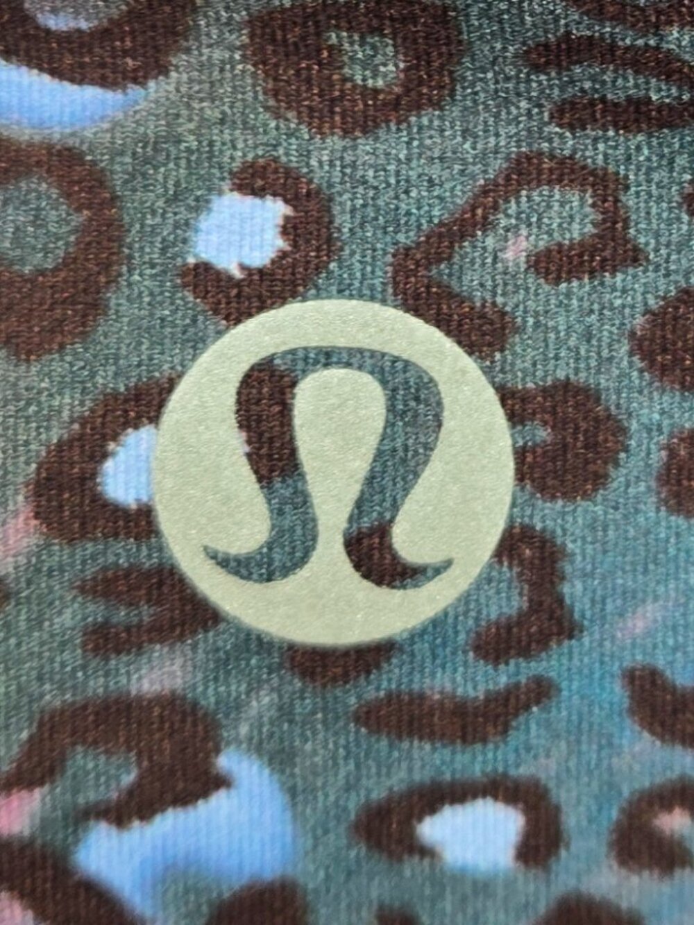 Lululemon Wunder Train High-Rise Tight 25" - 10 Cosmic Leopard Multi - Picture 4 of 6